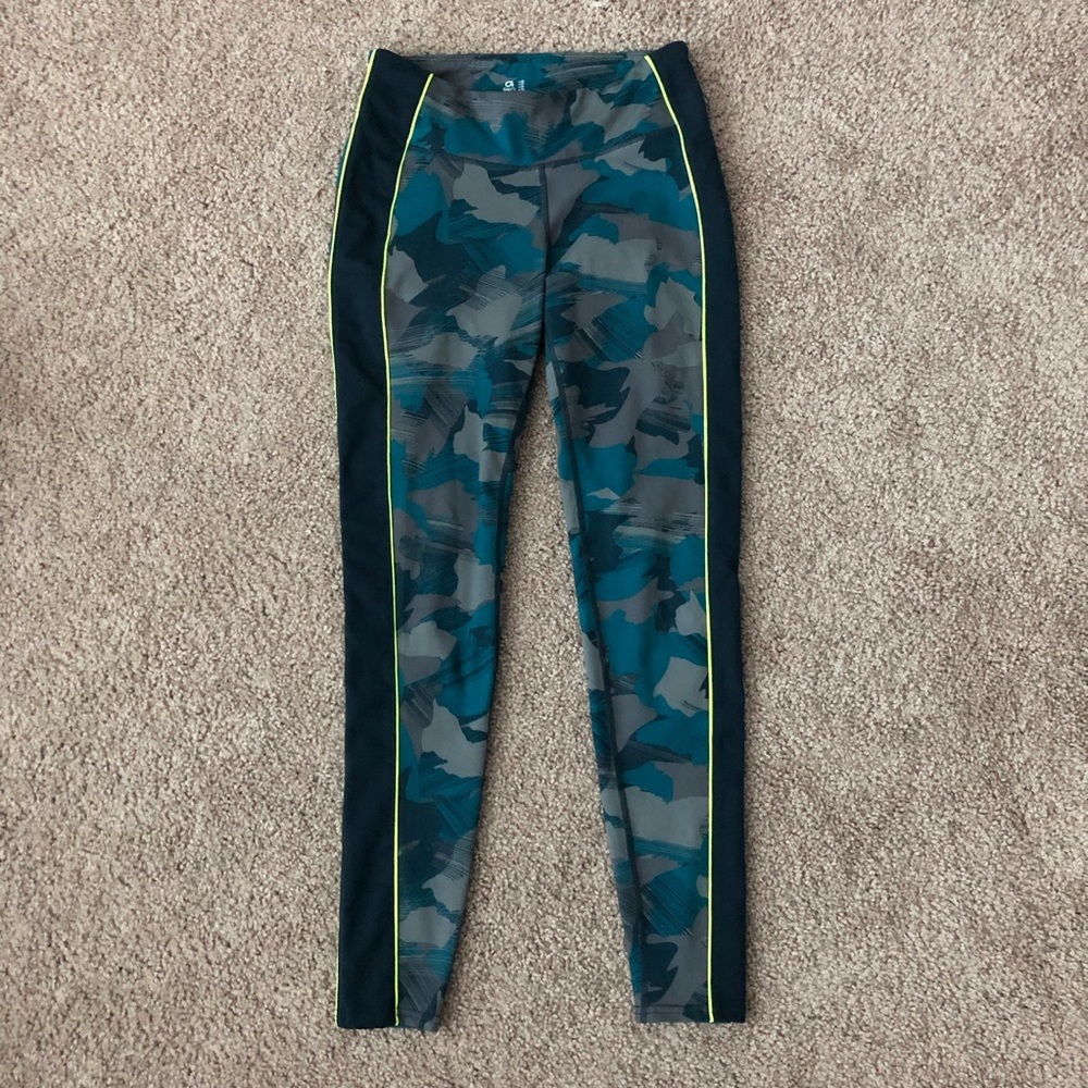 Gap GapFit Pants Womens Size S Teal Abstract Camouflage Leggings